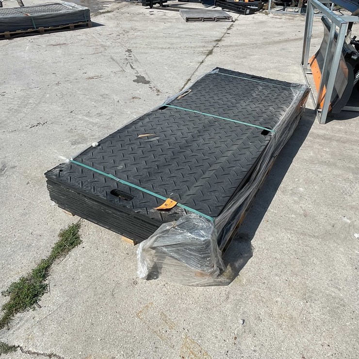 #6303 • (15) Ground Protection Mats (Chilton, WI)