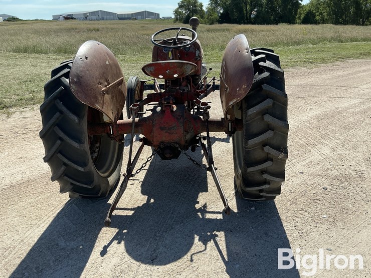 1944-ford-tractor-image-6