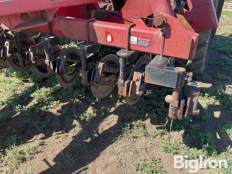 case-ih-2800-image-17