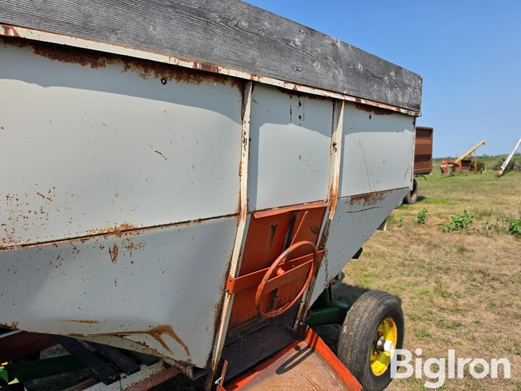 deere-tires-image-11