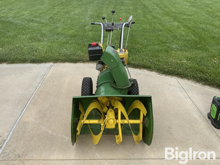 john-deere-726-image-2