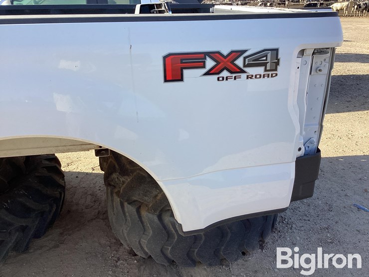 2017-ford-f250-image-14