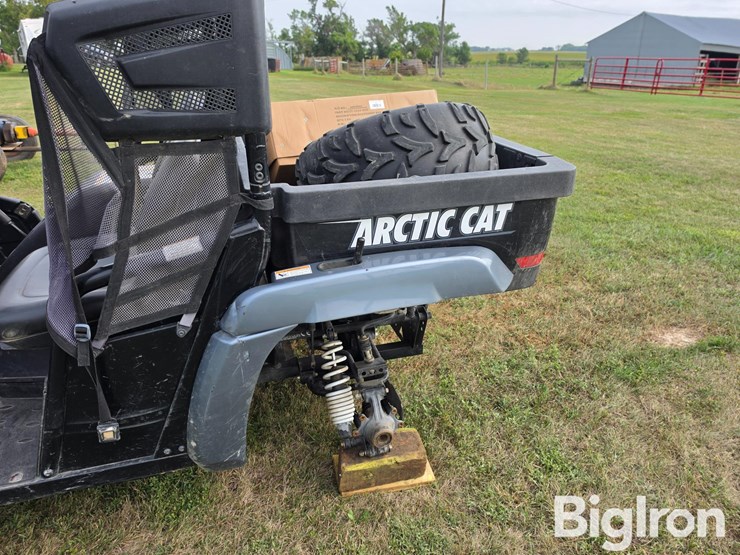 2013-arctic-cat-700-prowler-image-9
