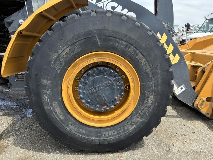 2022-xcmg-xc948u-image-11