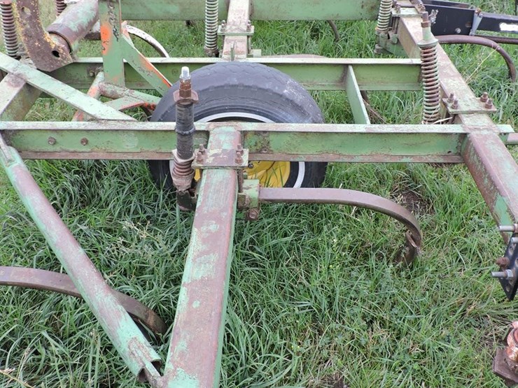 john-deere-18-image-5