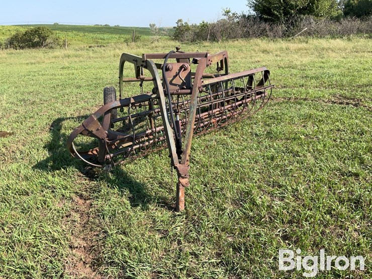 john-deere-851-image-2