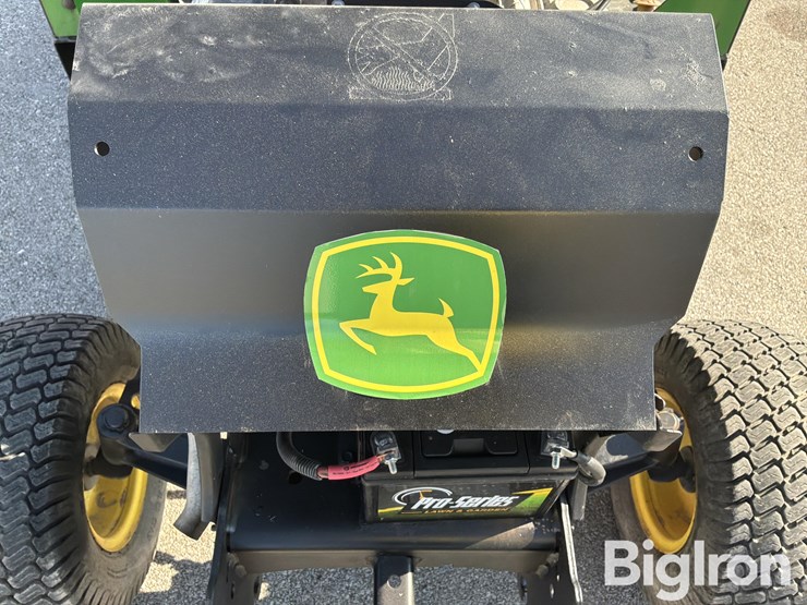 2002-john-deere-300-image-9