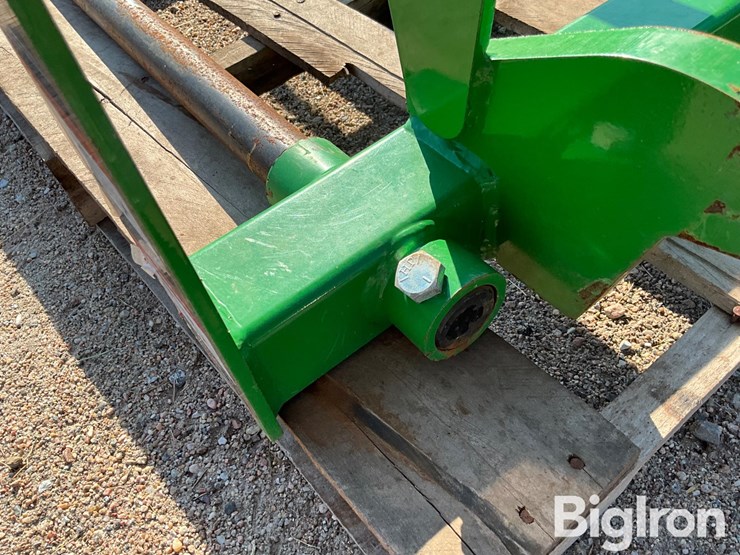 2021-john-deere-44-image-17