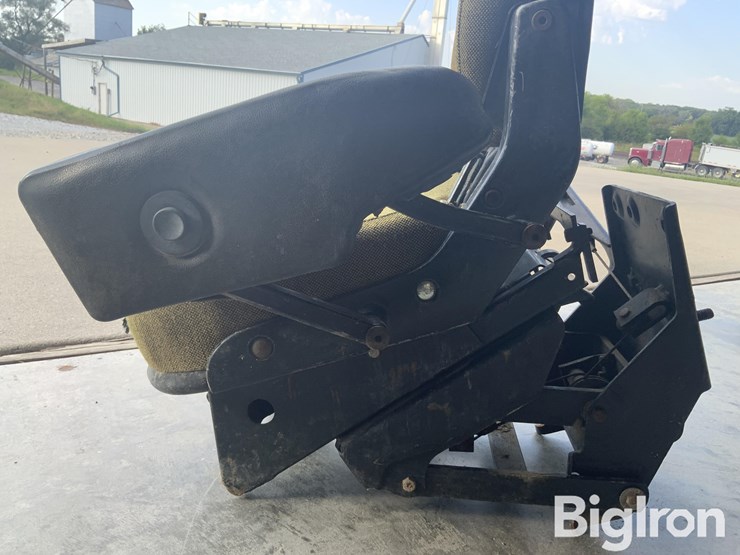 john-deere-4630-image-18