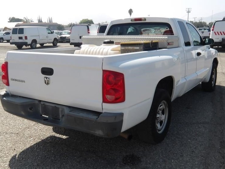 2002-dodge-dakota-image-4