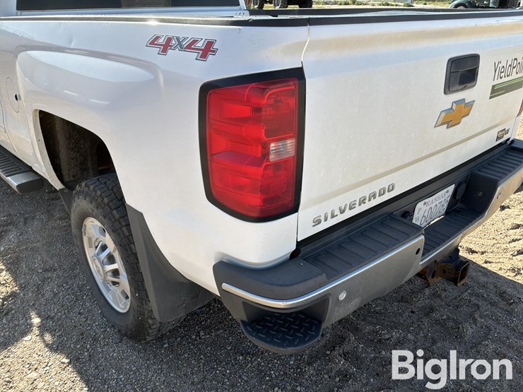 2015-chevrolet-silverado-2500-image-19