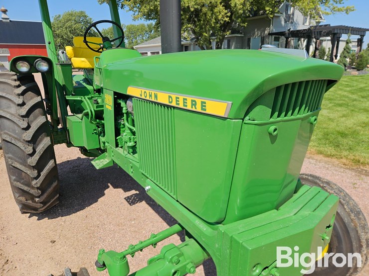 1969-john-deere-3020-image-12