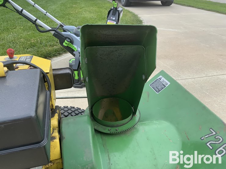 john-deere-726-image-17