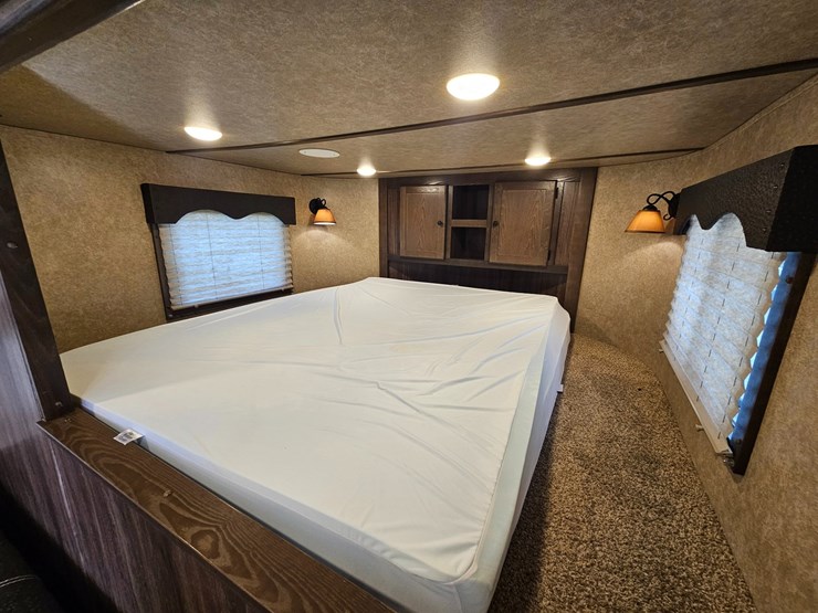 #21371-•-2021-lakota-charger-trailer-image-31