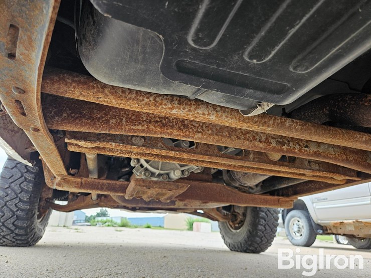 2006-chevrolet-silverado-3500-image-20