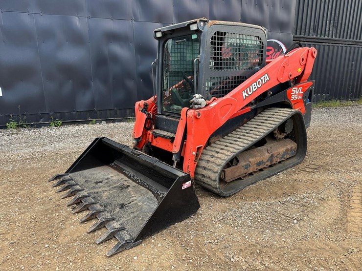 2018-kubota-svl95-2-image-2