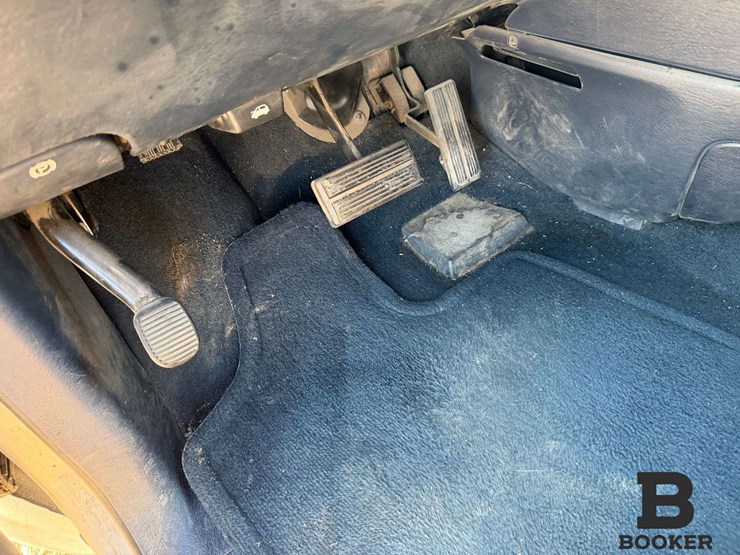 2001-dodge-grand-caravan-image-21