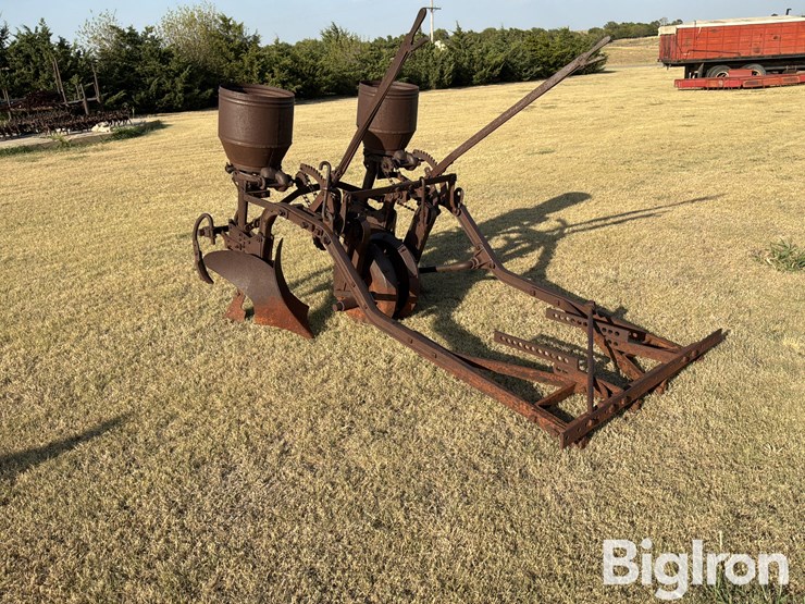 john-deere-2-image-3