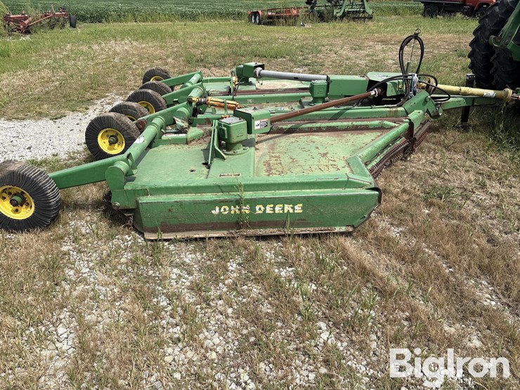 john-deere-1518-image-4