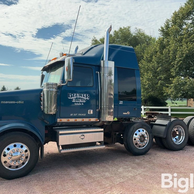 2007 WESTERN STAR 4900
