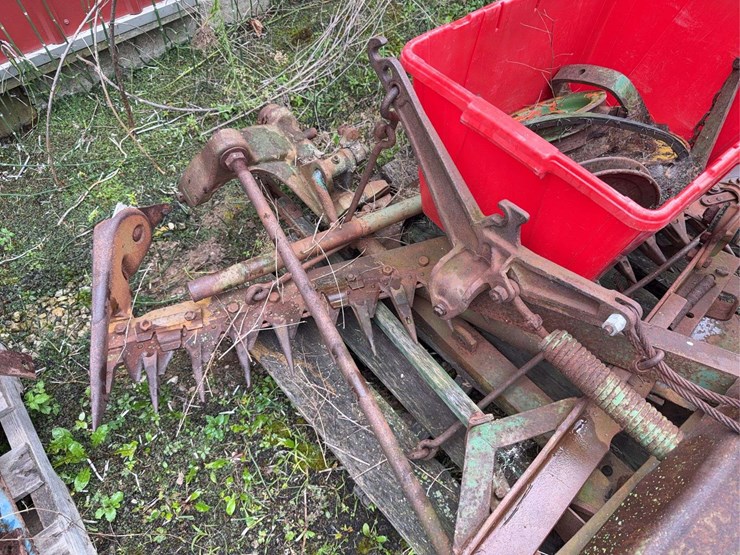 john-deere-20-image-3