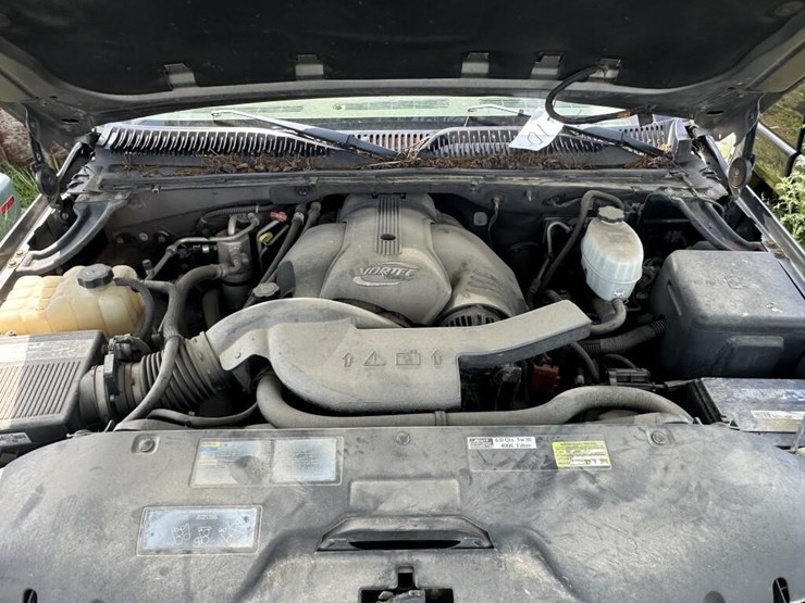2005-gmc-denali-xl-image-12