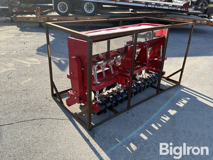2026-massey-ferguson-730-image-3