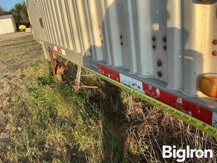 1981-wilson-grain-trailer-image-12