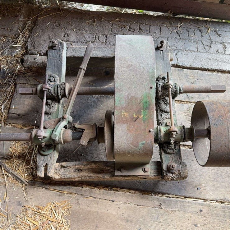 JOHN DEERE N