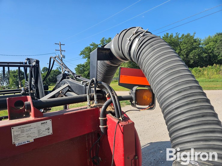 2011-case-ih-3020-image-15