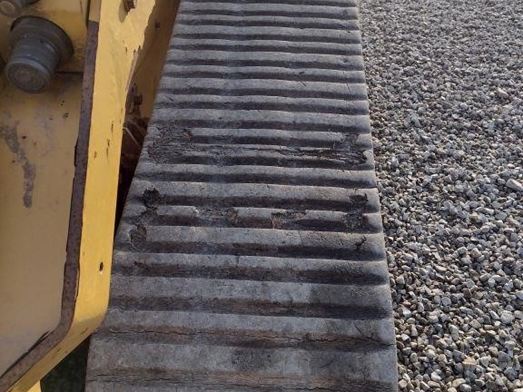 2015-caterpillar-287d-image-18
