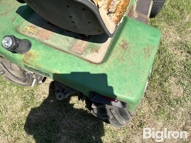 1985-john-deere-318-image-19