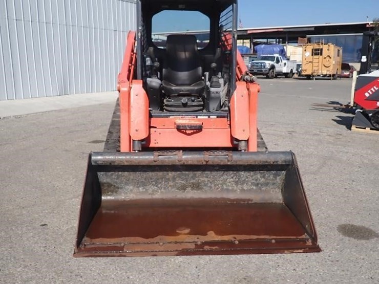 2023-kubota-svl75-2-image-7