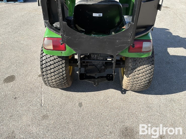 2002-john-deere-300-image-18