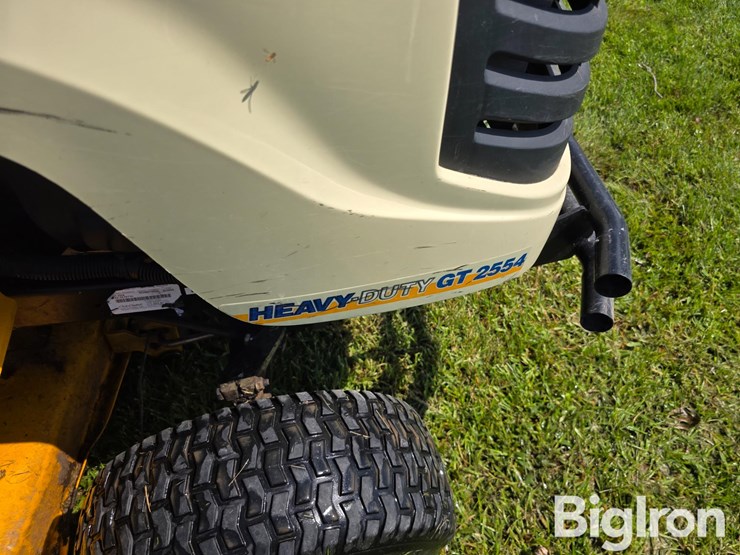 2006-cub-cadet-gt2554-image-11