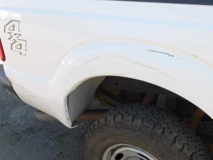 2011-ford-f250-image-10