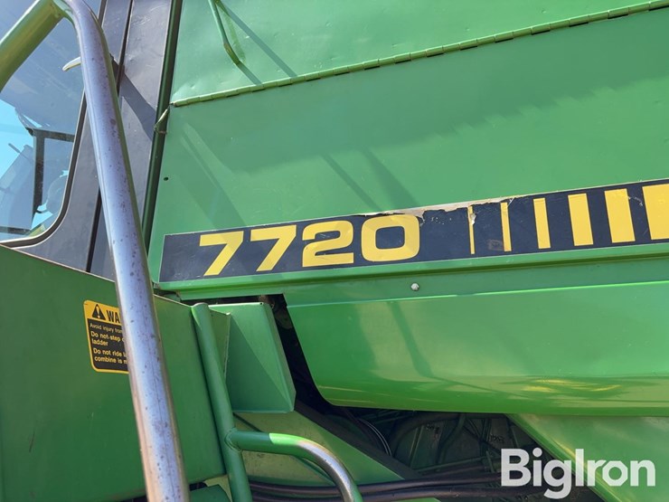 john-deere-7720-titan-ii-image-9