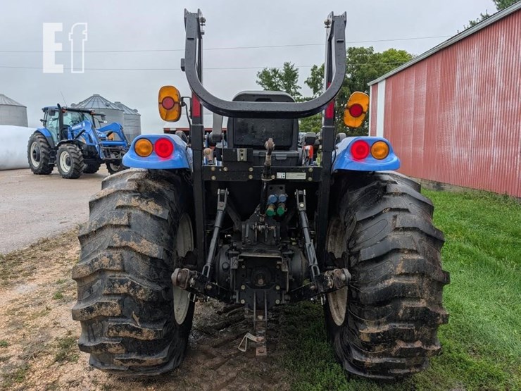 new-holland-boomer-41-image-7