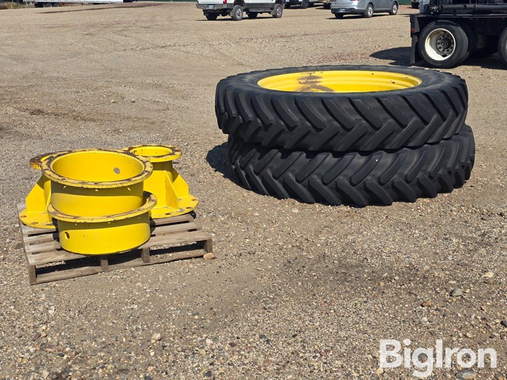 john-deere-420-image-1