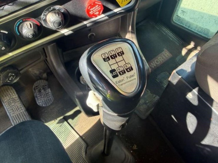 2012-kenworth-t800-image-20