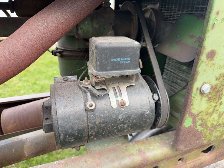 john-deere-b-image-25