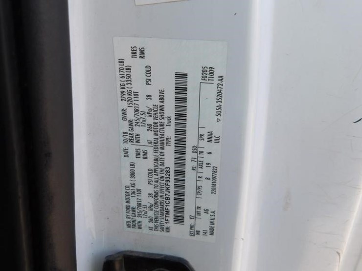 2018-ford-f150-image-26