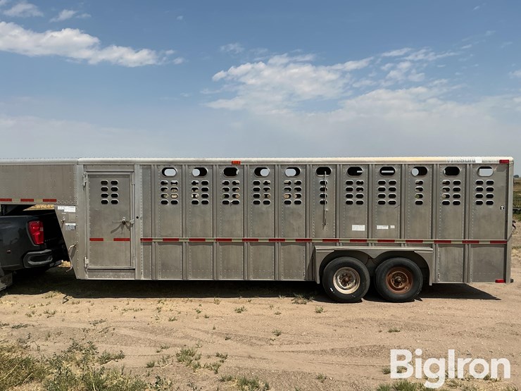 1998-wilson-livestock-trailer-image-8