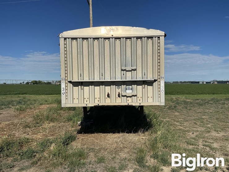 1981-wilson-grain-trailer-image-2