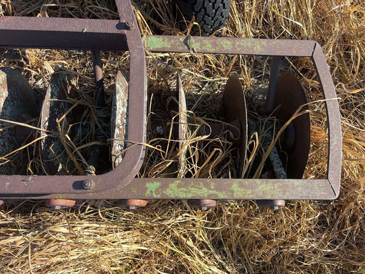 john-deere-11-image-29