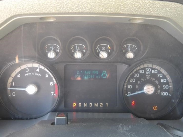 2011-ford-f250-image-25