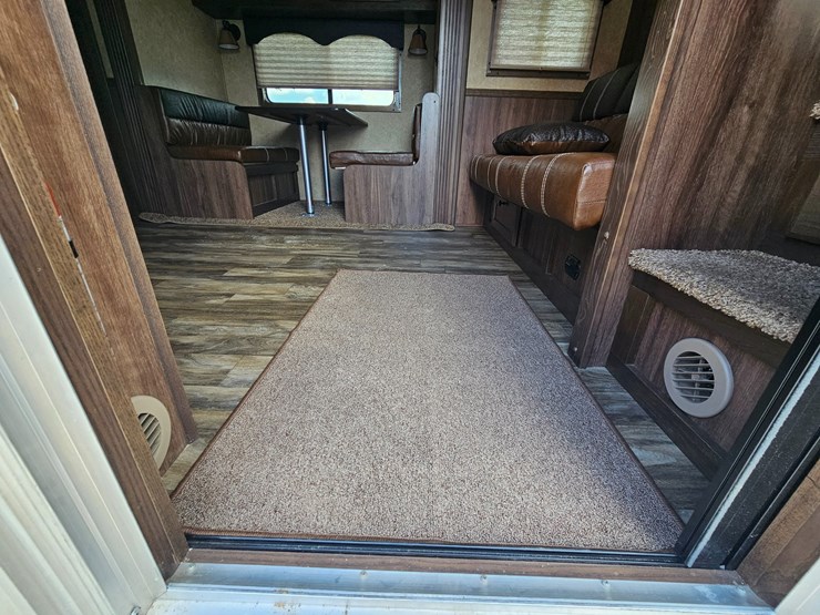 #21371-•-2021-lakota-charger-trailer-image-26