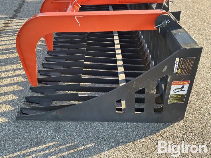 2026-massey-ferguson-730-image-10