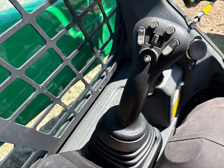 bobcat-t76-image-54