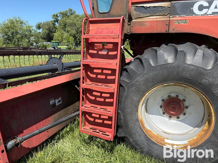 1986-case-ih-1660-image-13